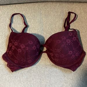 Victoria’s Secret burgundy bra 34C